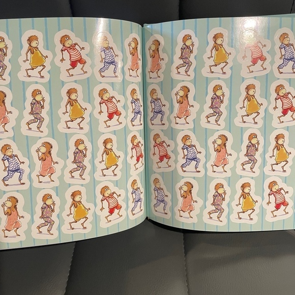 Five Little Monkeys Storybook Treasury by Eileen Christelow (English) Hardcover - Picture 6 of 10